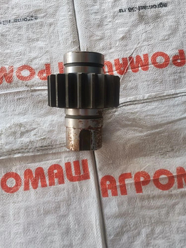 Вал-шестерня поворотного круга КШП 03.12.08: купить в Ростове-на-Дону