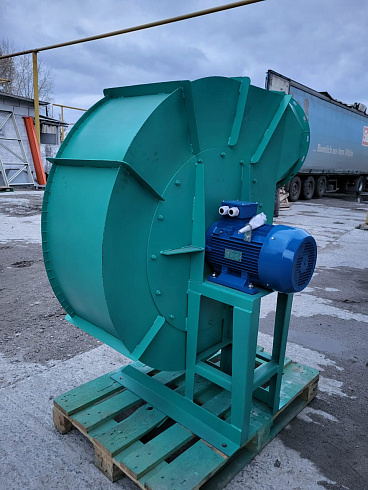 Вентилятор с двигателем 11 кВт 1500 об. К527 К547: купить в Ростове-на-Дону