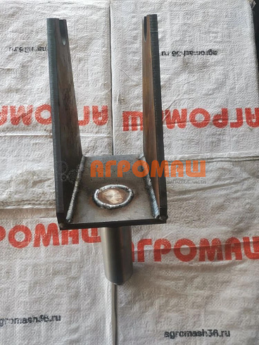 Вилка рояльного колеса 03.03.50Р: купить в Ростове-на-Дону