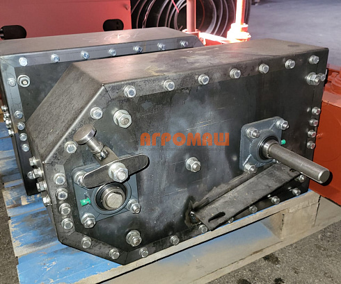 Редуктор самохода ЗЭ 07.000 стальной болтовой: купить в Ростове-на-Дону