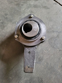 Подшипниковый узел главного вала с эксцентриком К-527,К547: купить в Ростове-на-Дону