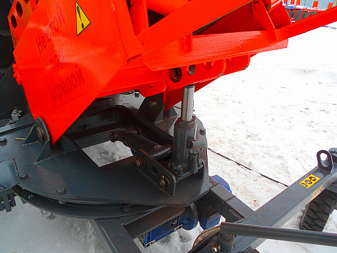 Ковшово-шнековый погрузчик Р6-КШП-6: купить в Ростове-на-Дону