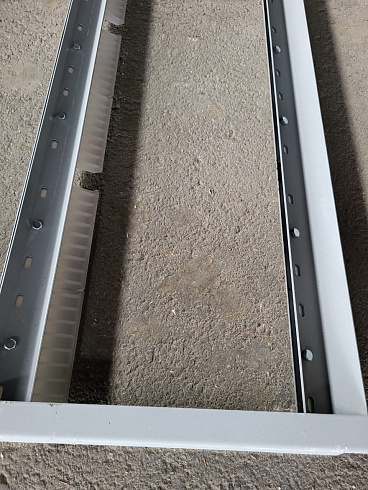 Рамка щеточная К 547/К 527 НРС (в сборе со скребками): купить в Ростове-на-Дону