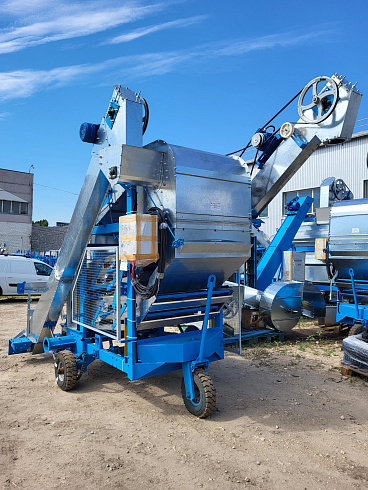 Очиститель вороха самопередвижной ОВС-25 с част. цинк: купить в Ростове-на-Дону