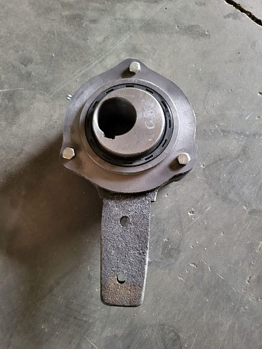 Подшипниковый узел главного вала с эксцентриком К-527,К547: купить в Ростове-на-Дону