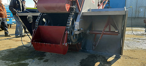 Ковшово-шнековый погрузчик Р6-КШП-6: купить в Ростове-на-Дону