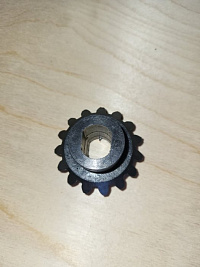 Шестерня коническая регулировки аспирации К-527, К-547 (пласт.): купить в Ростове-на-Дону