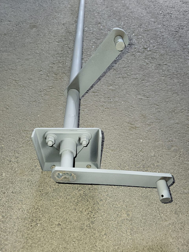 Вал задний щеточного механизма К527: купить в Ростове-на-Дону