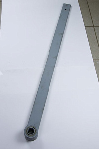 Шатун верхнего решетного стана К 547 с сайлентблоком: купить в Ростове-на-Дону